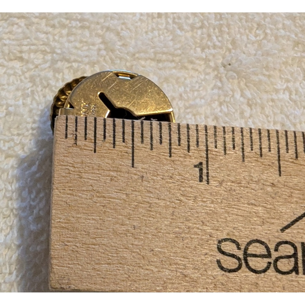 Vintage LYON New York Heart Faux Pearl Gold Tone Tie Tack Lapel Pin - Picture 4 of 4